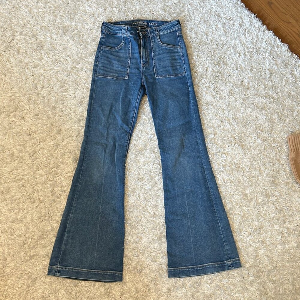 American Eagle Flare Jeans Medium Wash Size 4